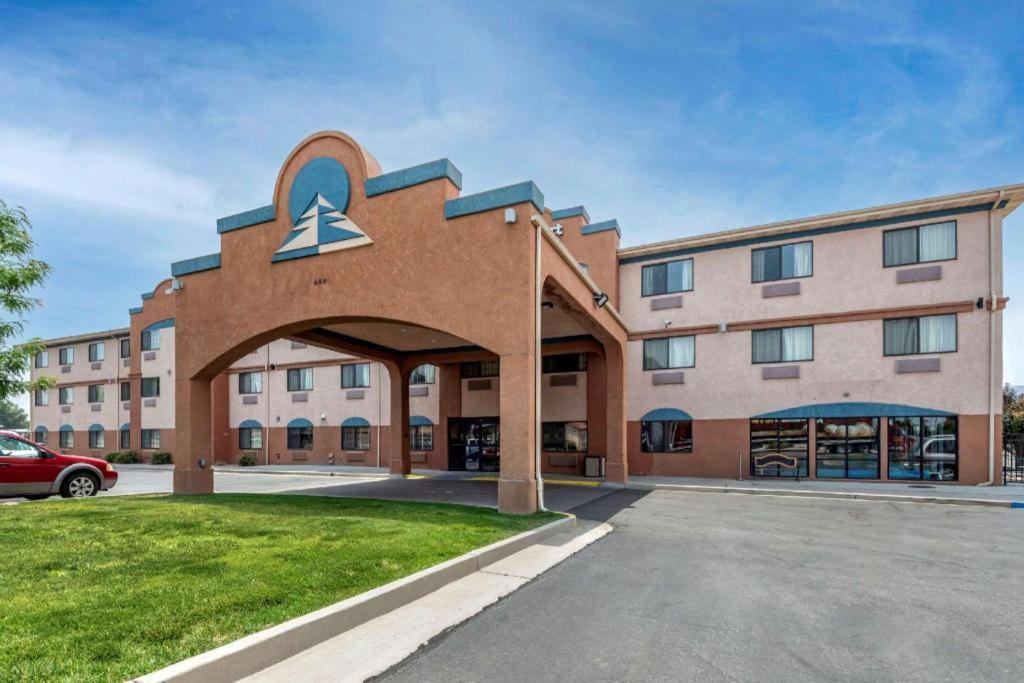 Comfort Inn & Suites Fruita Esterno foto