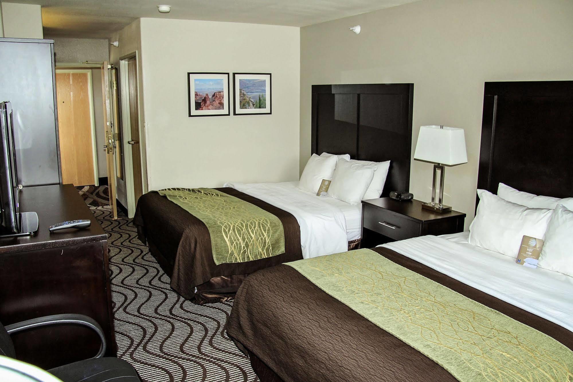 Comfort Inn & Suites Fruita Esterno foto